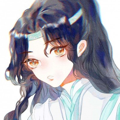 黄晓明现身交警队